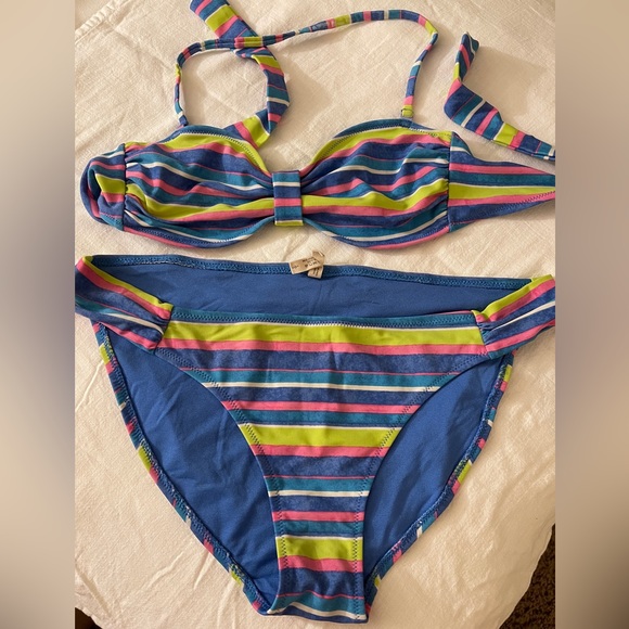 Aerie Swimsuit Large vtg - Picture 1 of 2